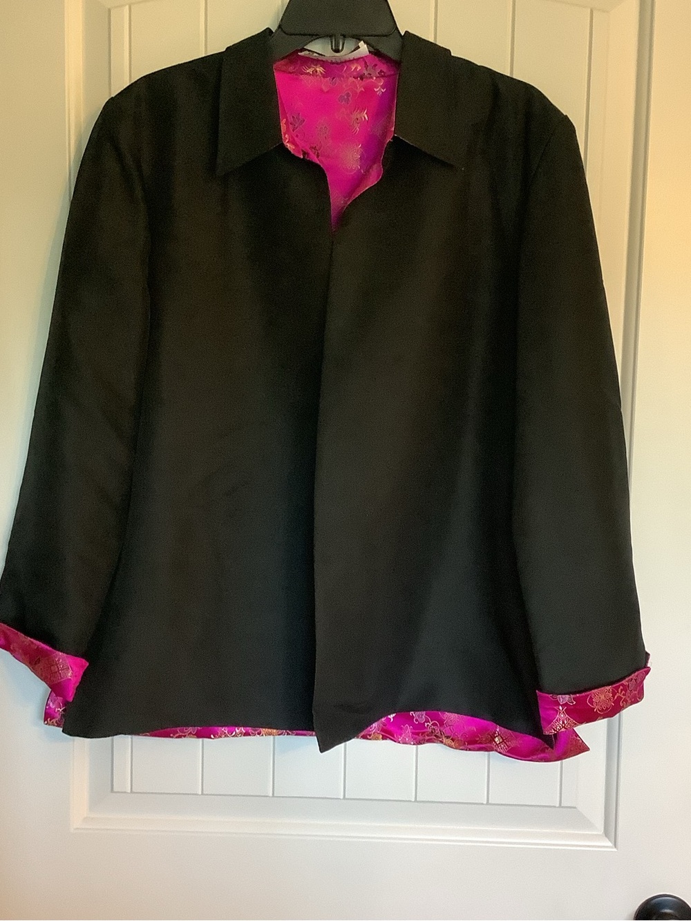 Ronni Nicole Black Silk Jacket with Fuchsia Lining
